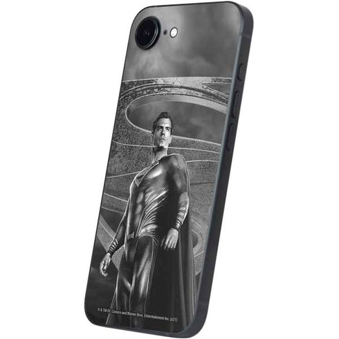 The Justice League (2017) Superman Poster iPhone 16e Skin